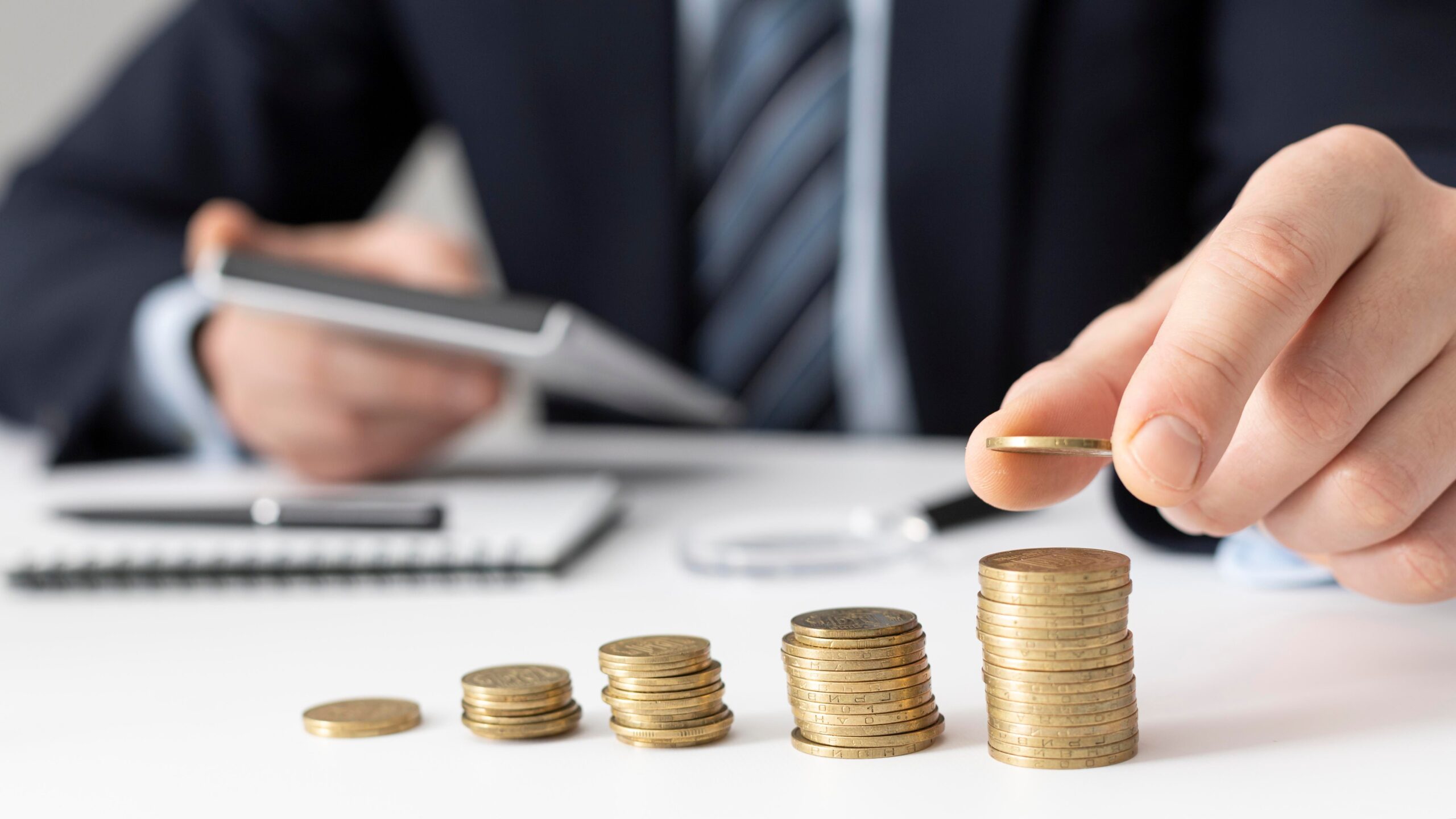 front_view_finance_business_elements_assortment_4a5903ab2d
